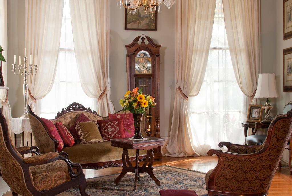 Hh Whitney House - A Bed & Breakfast On The Historic Esplanade New Orleans Buitenkant foto